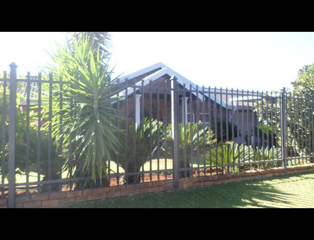 4 BEDROOM HOUSE SOLD IN DORANDIA